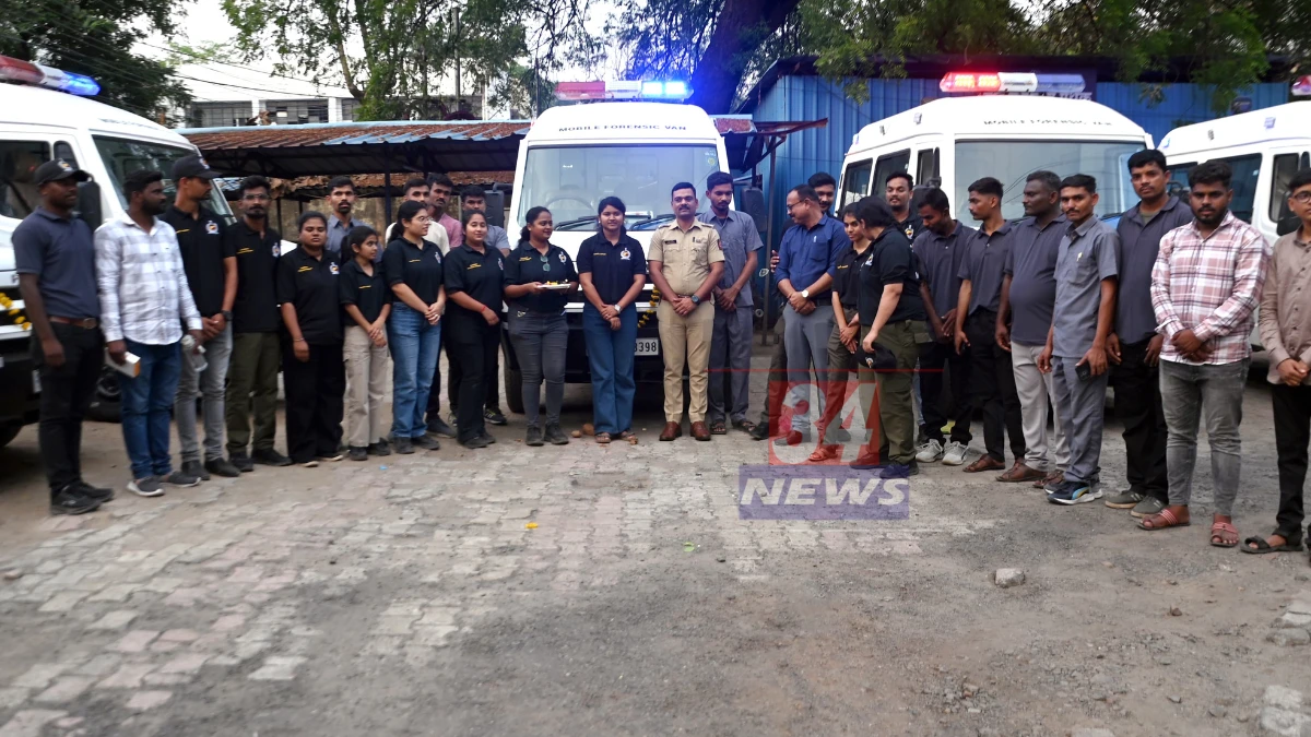 Attack on police officer in Chandrapur । चंद्रपूर पोलिसांवर पुन्हा हल्ला, शहरात कायदा-सुव्यवस्थेचा प्रश्न ऐरणीवर Attack on police officer in Chandrapur । चंद्रपूर पोलिसांवर पुन्हा हल्ला, शहरात कायदा-सुव्यवस्थेचा प्रश्न ऐरणीवर