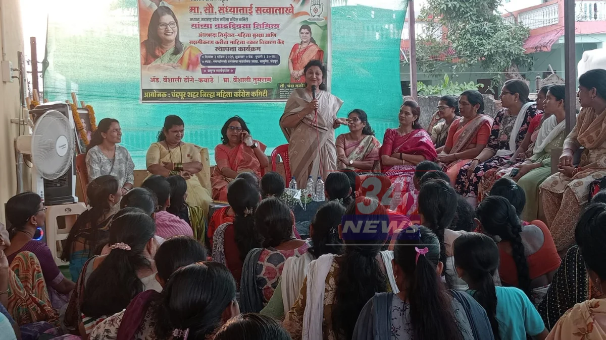 Attack on police officer in Chandrapur । चंद्रपूर पोलिसांवर पुन्हा हल्ला, शहरात कायदा-सुव्यवस्थेचा प्रश्न ऐरणीवर Attack on police officer in Chandrapur । चंद्रपूर पोलिसांवर पुन्हा हल्ला, शहरात कायदा-सुव्यवस्थेचा प्रश्न ऐरणीवर