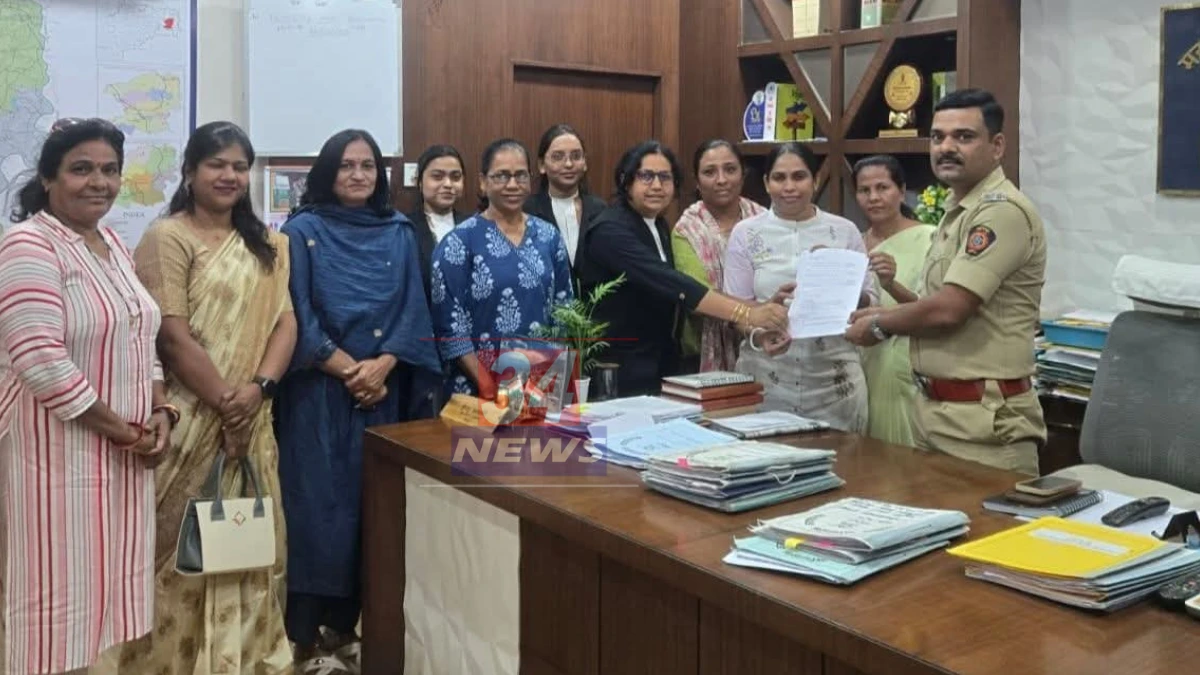 Ballarpur Gold Theft । बल्लारपूर-वरोरा बस प्रवासात महिलेचे १ लाखांचे दागिने लंपास Ballarpur Gold Theft । बल्लारपूर-वरोरा बस प्रवासात महिलेचे १ लाखांचे दागिने लंपास