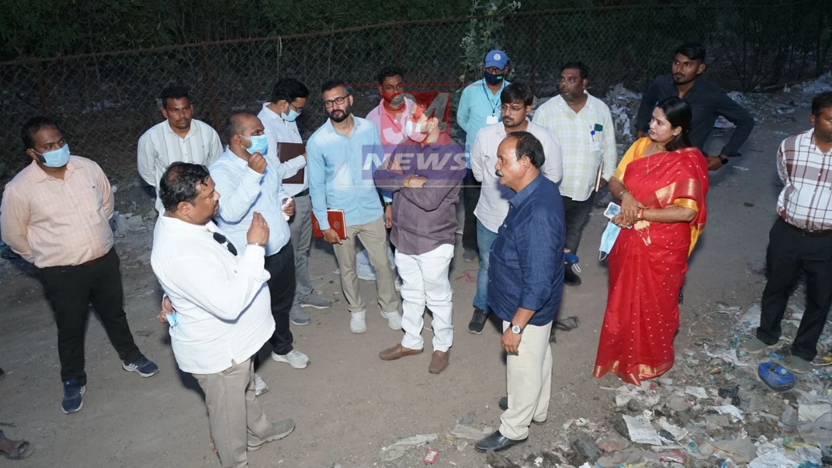 Farmers Suicide Attempt । राजुरा तहसील हादरलं! ५ आदिवासी शेतकऱ्यांचं SDM कार्यालयातच सामूहिक विषप्राशन Farmers Suicide Attempt । राजुरा तहसील हादरलं! ५ आदिवासी शेतकऱ्यांचं SDM कार्यालयातच सामूहिक विषप्राशन