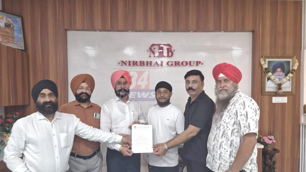 चंद्रपूर: Mahavitaran Electric Vehicles चा वापर करणारे महावितरणचे संचालक | News34 पेट्रोल-डिझेल ऐवजी EV: महावितरणच्या सर्व संचालकांनी सुरू केला वापर