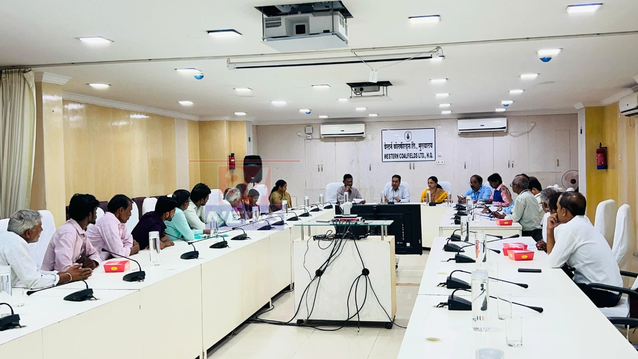 land acquisition issues in maharashtra