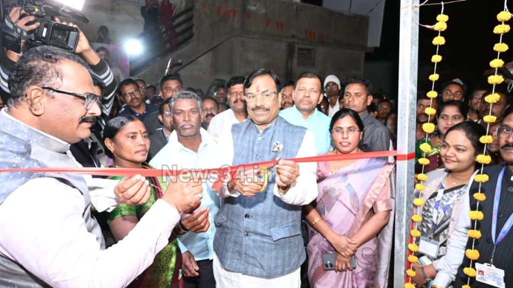 sudhir mungantiwar news