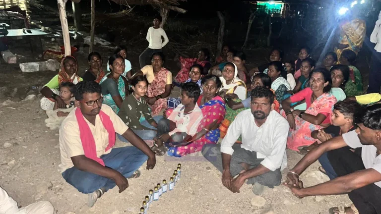 Jiwati Women Action अंतर्गत गुडसेला गावातील महिलांनी अवैध दारूची होळी केली