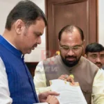 Padoli Assault Case संदर्भात मुख्यमंत्री देवेंद्र फडणवीस यांना निवेदन देताना आमदार किशोर जोरगेवार