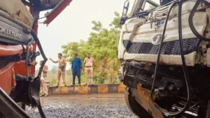 Sindewahi Bridge Accident पळसगाव जाट नदी पुलावर एसटी बस आणि ट्रकची भीषण धडक