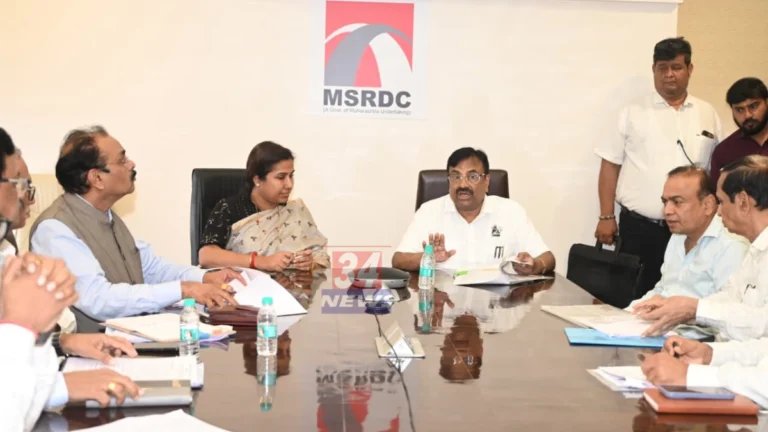 Sudhir Mungantiwar Chandrapur Projects meeting in Mumbai