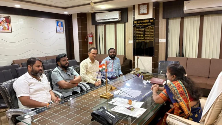Chandrapur CMC Nominated Members meeting with Mayor Sangita Khandekar
