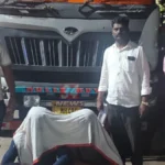 chandrapur illegal sand transport LCB police seize 16 wheeler truck with sand