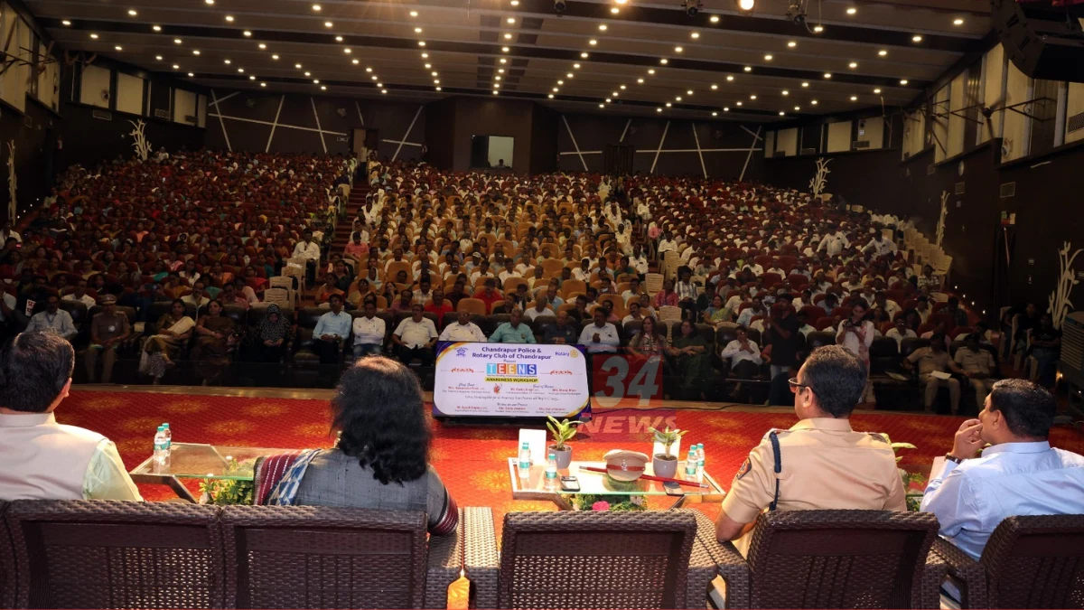 Chandrapur Police TEENS Workshop guidance by SP Ayush Nopany
