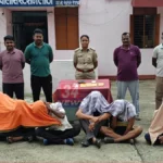 आर्वीत अवैध धंद्यांवर चाबूक! लाठी पोलिसांच्या धाडीने जुगारींचे धाबे दणाणले Gondpipri Arvi Gambling Raid लाठी पोलीस छापा जप्त मुद्देमाल