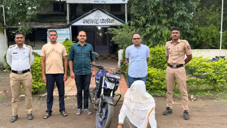 धावत्या दुचाकीवरून उडी मारून विद्यार्थिनीने उधळला विकृताचा डाव; आरोपी गणेश कुमावतला बेड्या