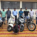 चंद्रपुरात २.३० लाखांच्या ४ दुचाकी जप्त; ५ गुन्हे उघडकीस! Chandrapur Bike Thief Arrest स्थानिक गुन्हे शाखा पथकाकडून आरोपी व जप्त दुचाकी