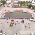 Chandrapur Ganesh Visarjan साठी रामसेतू पुलाखाली तयार केलेला कृत्रिम तलाव