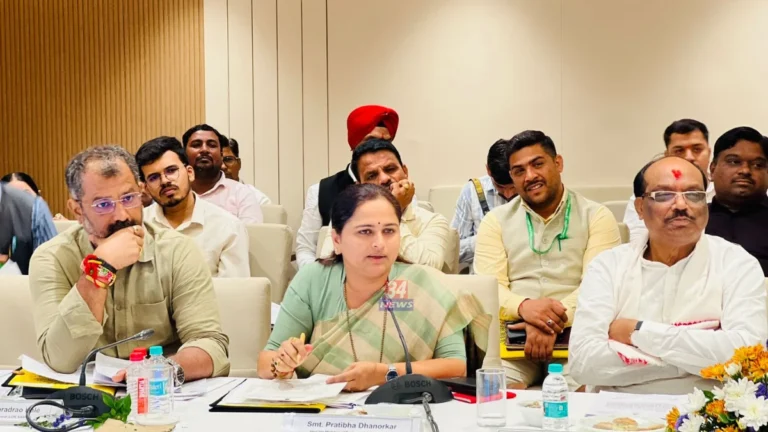 Chandrapur Railway Meeting chaired by MP Pratibha Dhanorkar with Central Railway officials