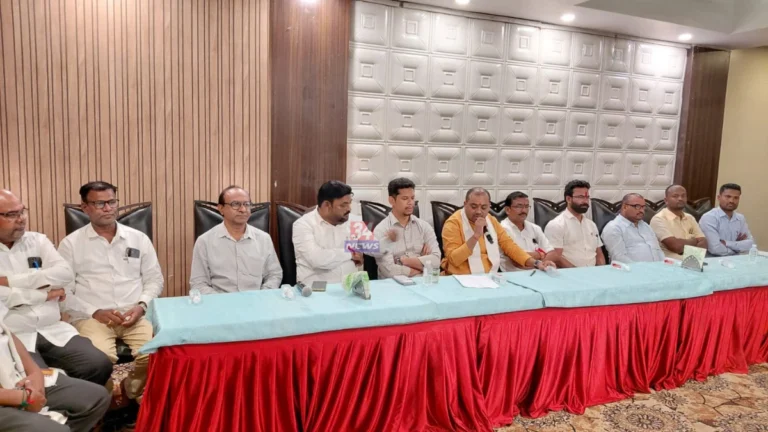 Gadchiroli Farmers Congress पत्रकार परिषदेत महेंद्र ब्राह्मणवाडे यांचे वक्तव्य