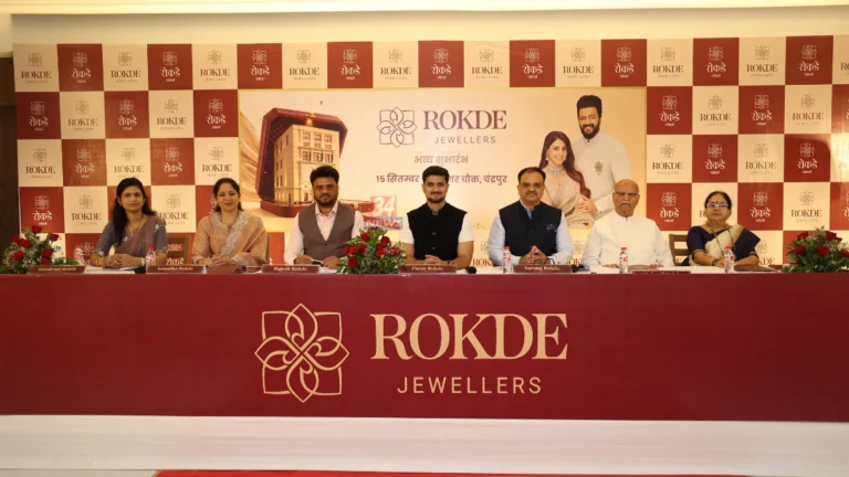 Rokde Jewellers Chandrapur new showroom inauguration at Girnar Chowk