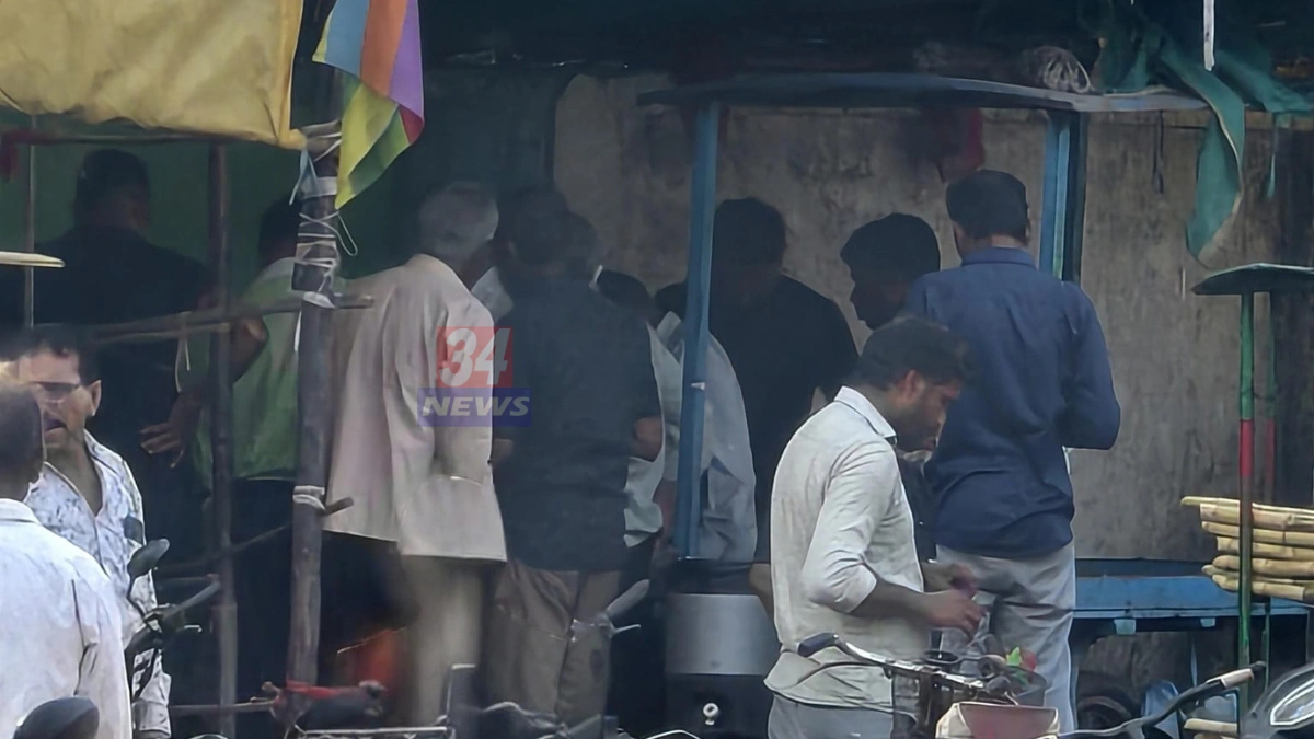 चंद्रपूर प्रियदर्शिनी सभागृहाजवळील फुटपाथवर सुरू असलेला सट्टा पट्टी जुगार