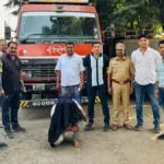 पडोली गोवंश वाहतूक प्रकरण दर्शवणारे ट्रक आणि जनावरांचे प्रतीकात्मक छायाचित्र